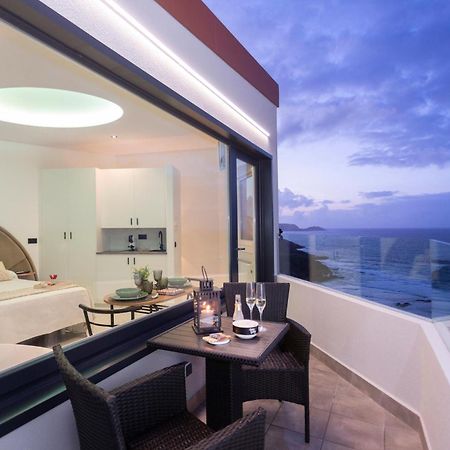 Apartamentos Triple M マルピカ エクステリア 写真