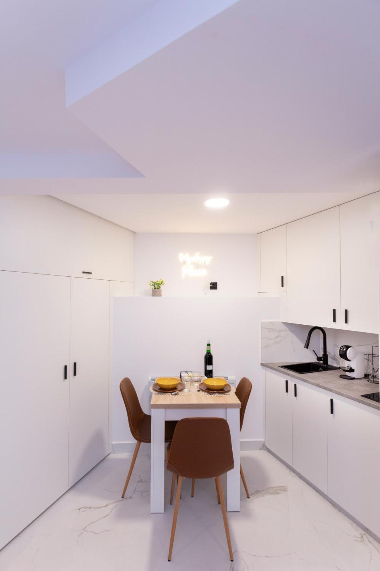 Apartamentos Triple M マルピカ エクステリア 写真