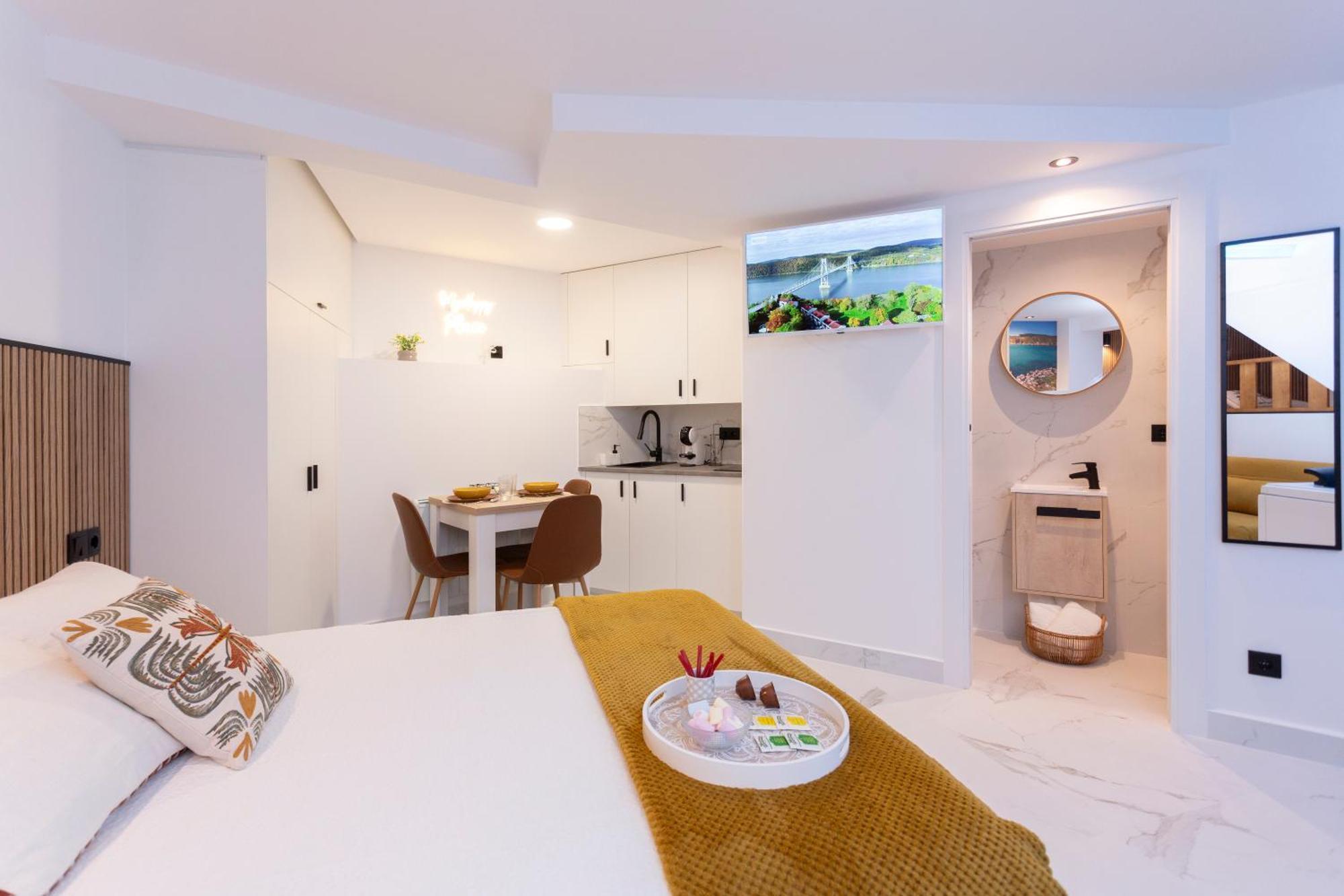 Apartamentos Triple M マルピカ エクステリア 写真