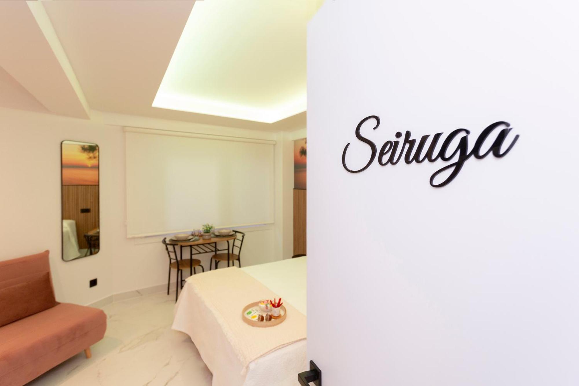 Apartamentos Triple M マルピカ エクステリア 写真