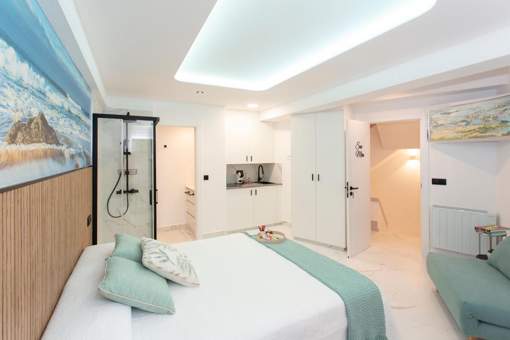 Apartamentos Triple M マルピカ エクステリア 写真