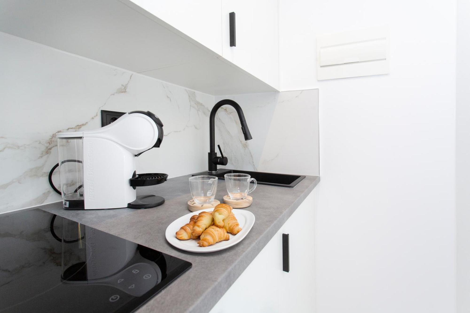 Apartamentos Triple M マルピカ エクステリア 写真
