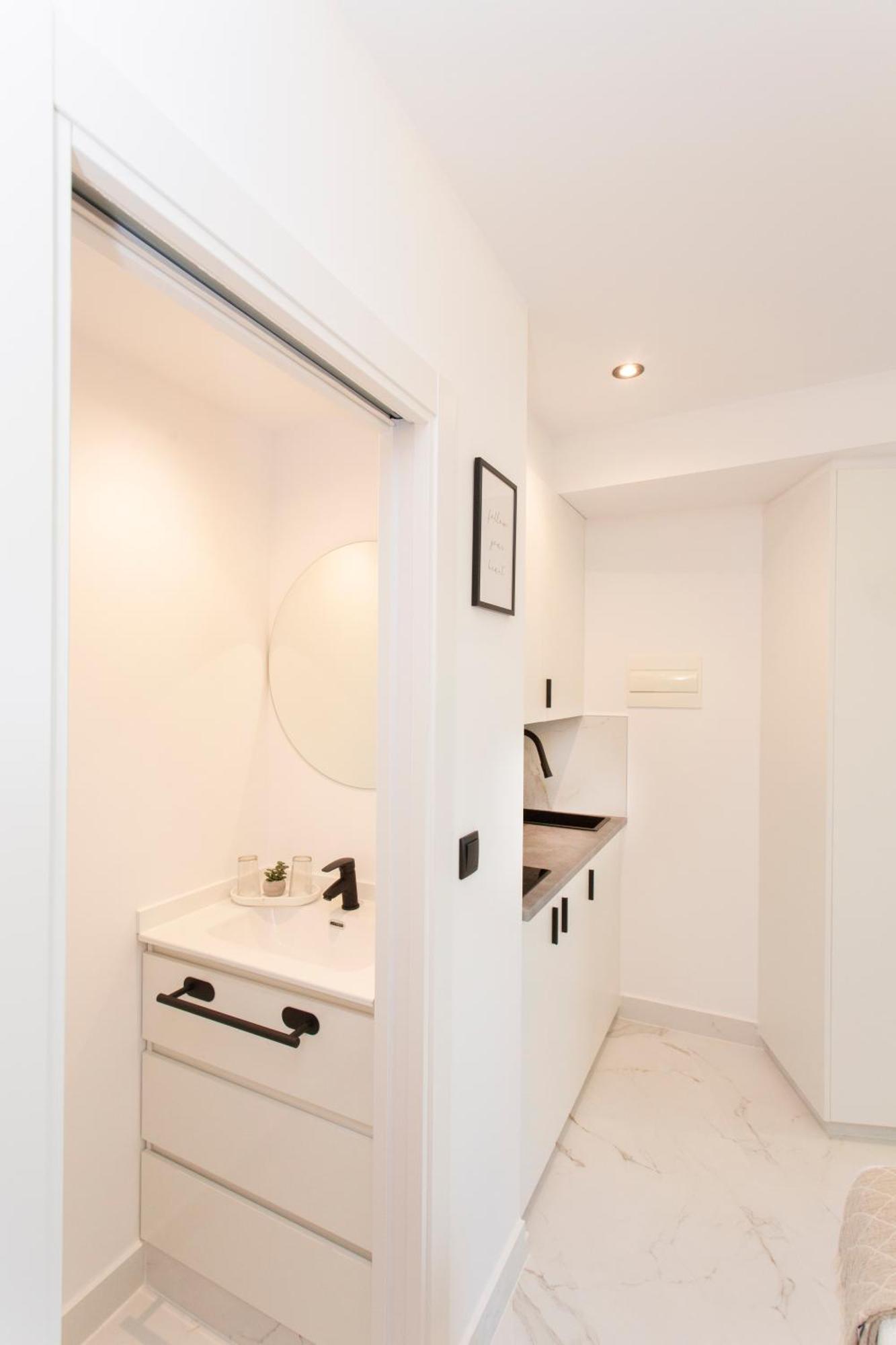 Apartamentos Triple M マルピカ エクステリア 写真
