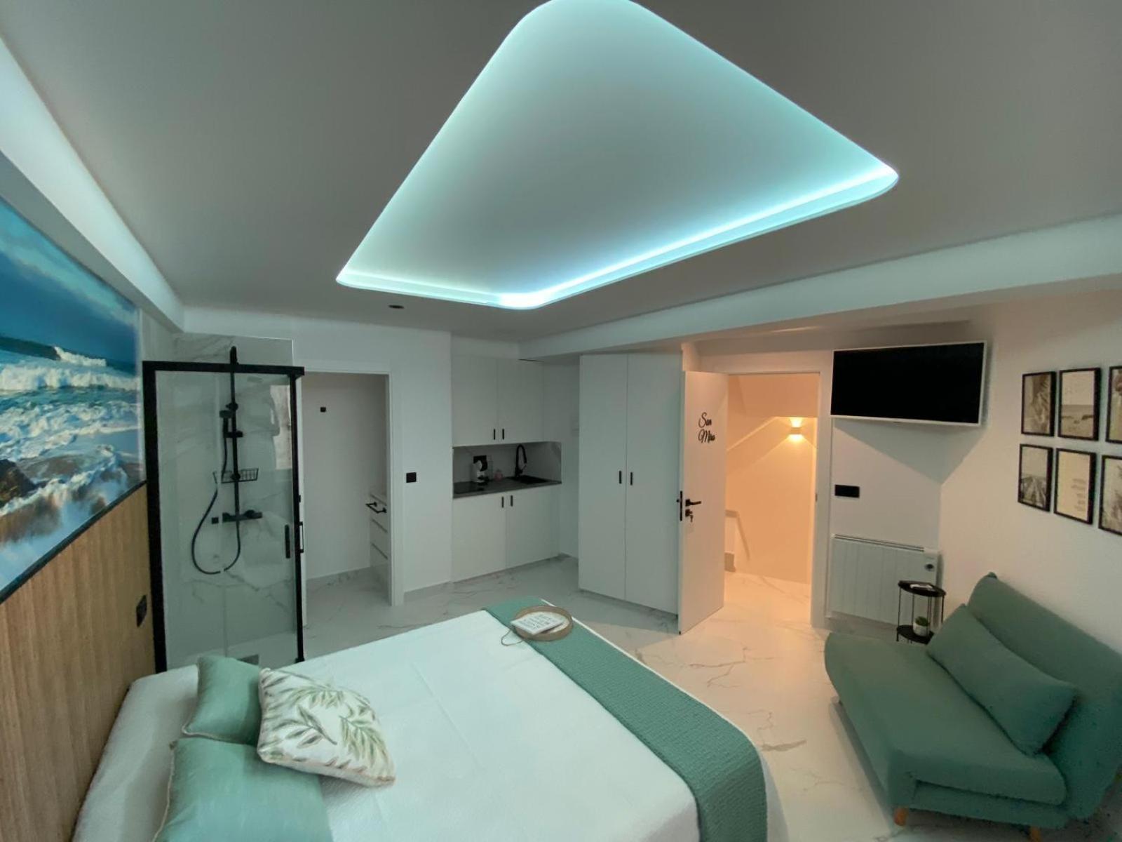 Apartamentos Triple M マルピカ エクステリア 写真
